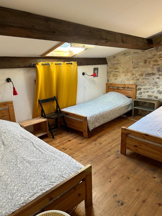 Gite De La Tour Saint-Guilhem-le-Desert Eksteriør billede